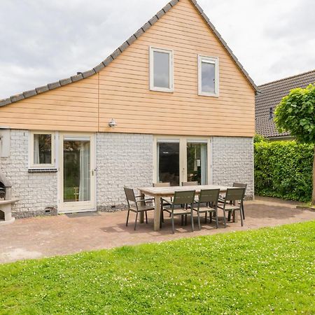 Vakantiewoning In Villapark De Oesterbaai 113 Wemeldinge Exterior photo