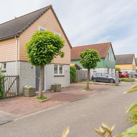 Vakantiewoning In Villapark De Oesterbaai 113 Wemeldinge Exterior photo